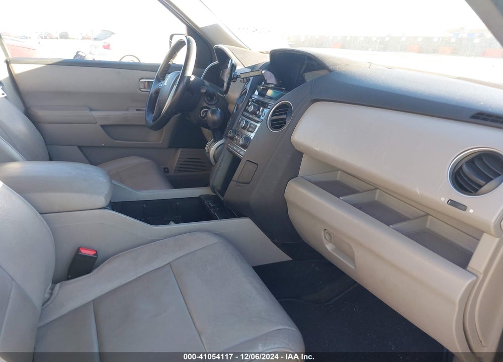 2013 HONDA PILOT EX-L VIN: 5FNYF4H51DB050700