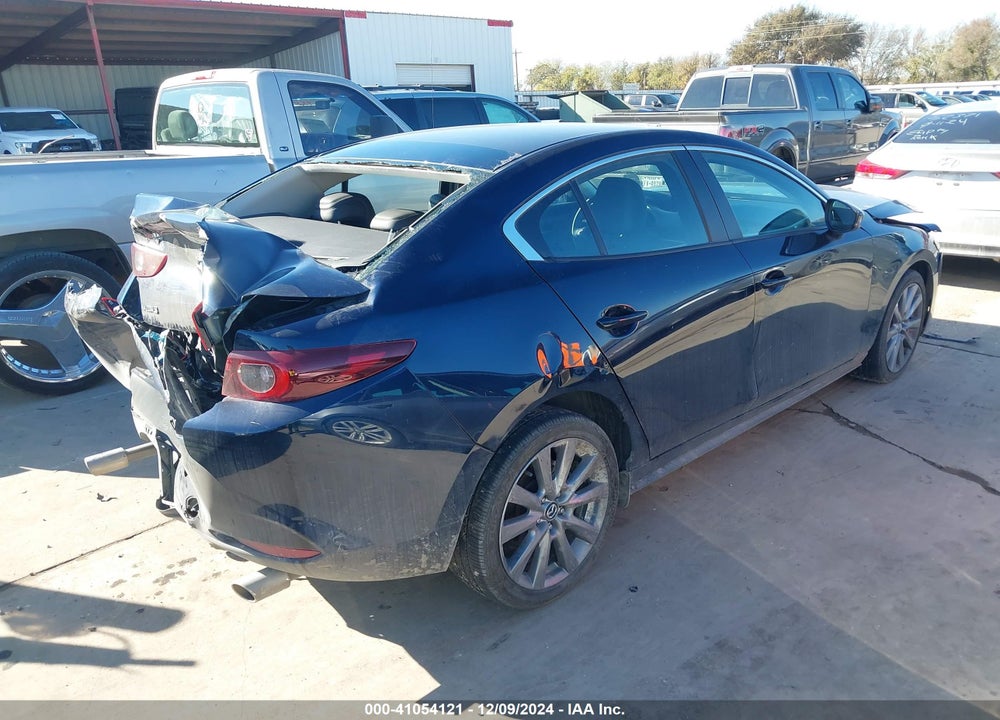 2023 MAZDA MAZDA3 VIN: 3MZBPABM7PM373681