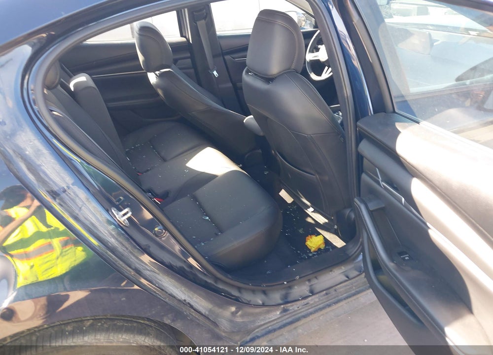 2023 MAZDA MAZDA3 VIN: 3MZBPABM7PM373681