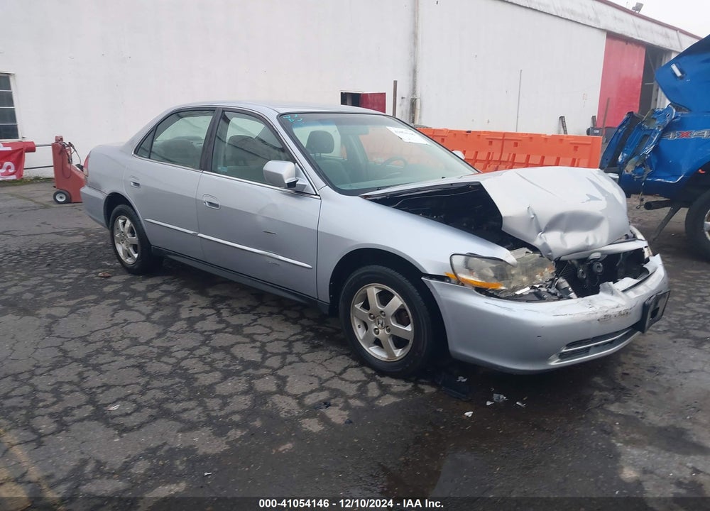 2002 HONDA ACCORD 2.3 LX VIN: 1HGCG56572A037408