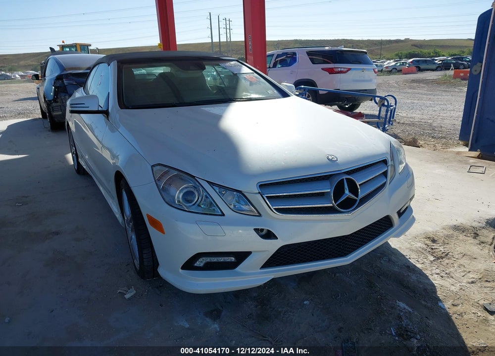 2011 MERCEDES-BENZ E 550 VIN: WDDKK7CF6BF064464