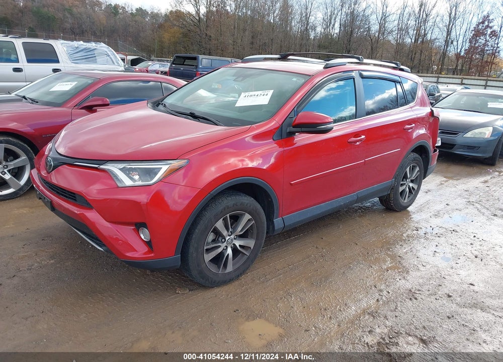 2017 TOYOTA RAV4 XLE VIN: 2T3RFREV8HW623369