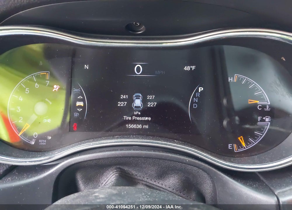 2017 JEEP GRAND CHEROKEE VIN: 1C4RJFAG6HC767641