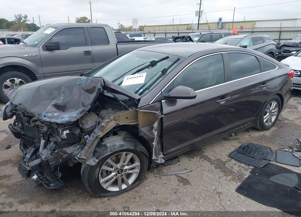 2016 HYUNDAI SONATA VIN: 5NPE24AF9GH416491