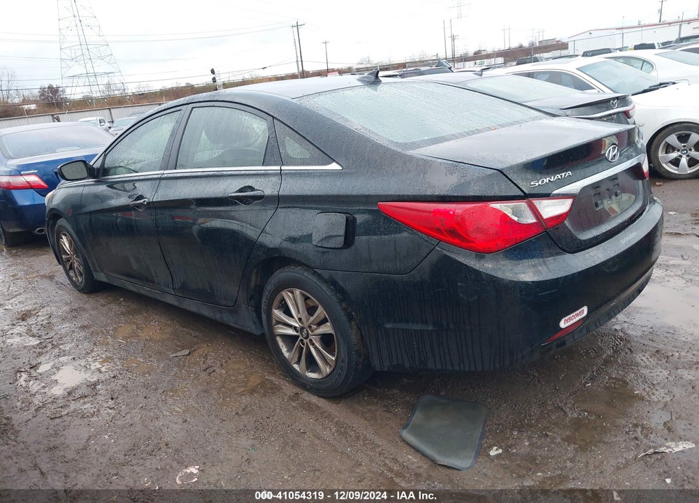 2012 HYUNDAI SONATA GLS VIN: 5NPEB4AC9CH429192