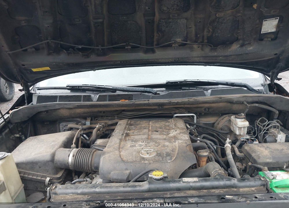 2011 TOYOTA SEQUOIA LIMITED 5.7L V8 VIN: 5TDKY5G19BS037447
