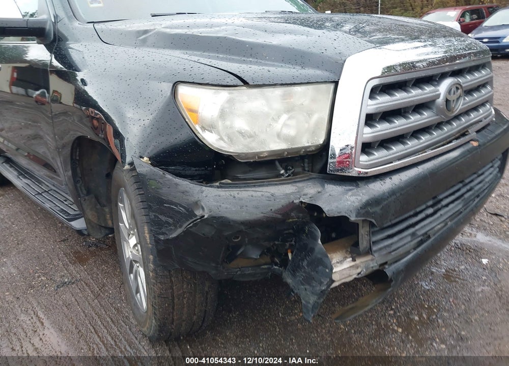 2011 TOYOTA SEQUOIA LIMITED 5.7L V8 VIN: 5TDKY5G19BS037447