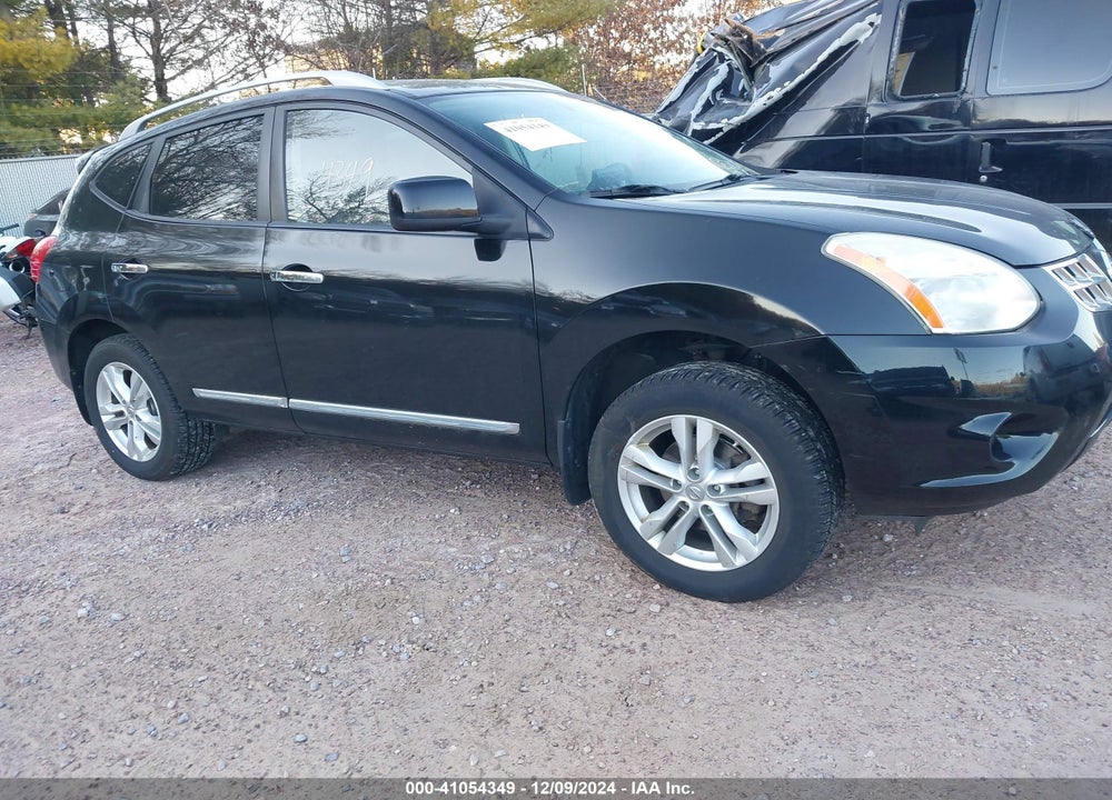 2013 NISSAN ROGUE SV VIN: JN8AS5MV2DW132928