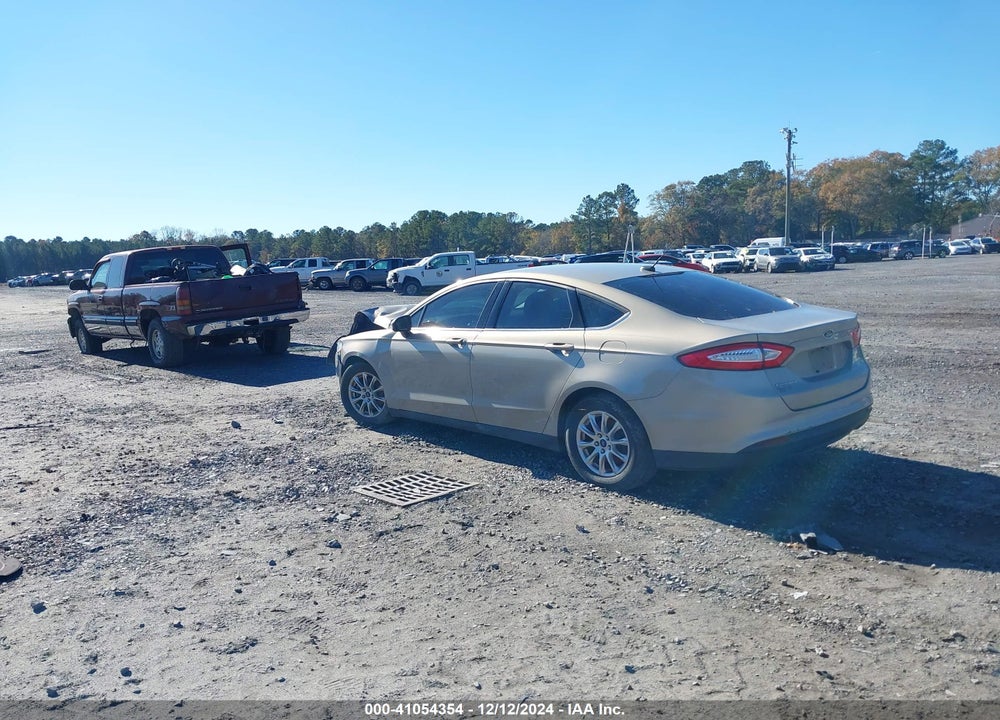 2015 FORD FUSION S VIN: 3FA6P0G70FR287816