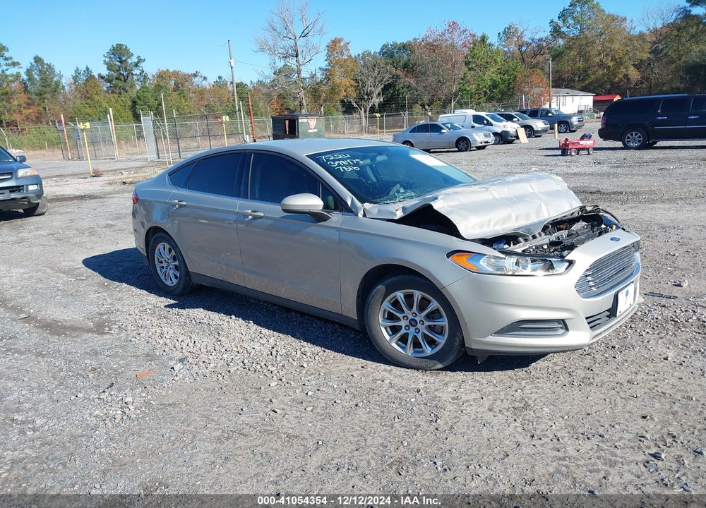 2015 FORD FUSION S VIN: 3FA6P0G70FR287816