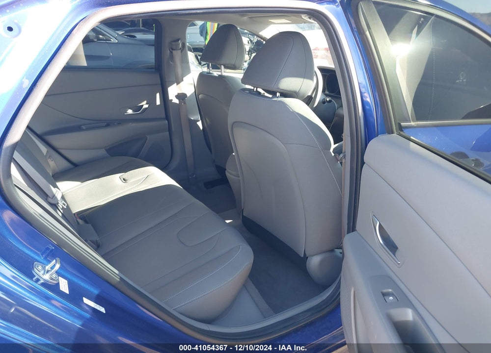 2023 HYUNDAI ELANTRA VIN: KMHLM4AG9PU474967