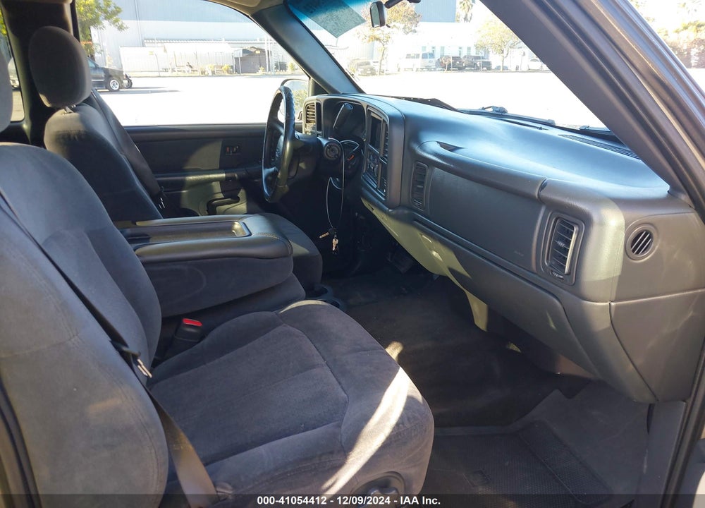 2001 CHEVROLET SILVERADO 1500 LS VIN: 1GCEC19T21Z172950