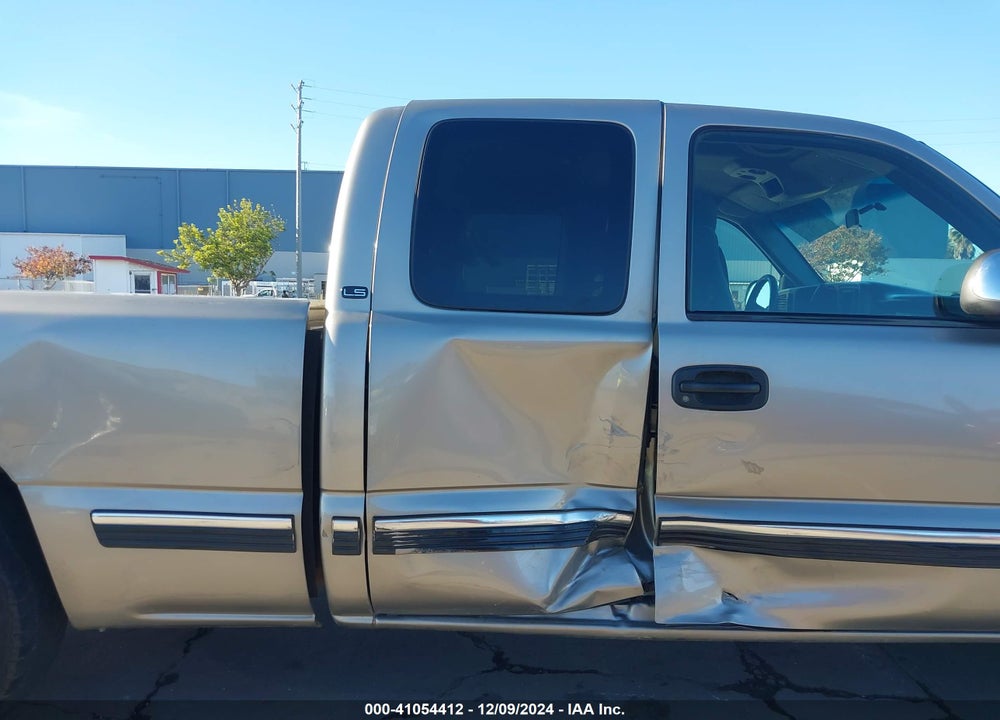 2001 CHEVROLET SILVERADO 1500 LS VIN: 1GCEC19T21Z172950