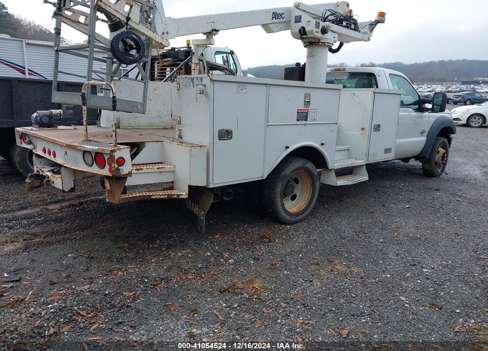 2014 FORD F-550 CHASSIS XL VIN: 1FDUF5GT3EEA81126