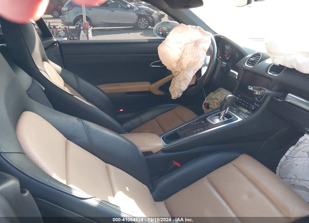 2019 PORSCHE 718 CAYMAN VIN: WP0AA2A84KS261348