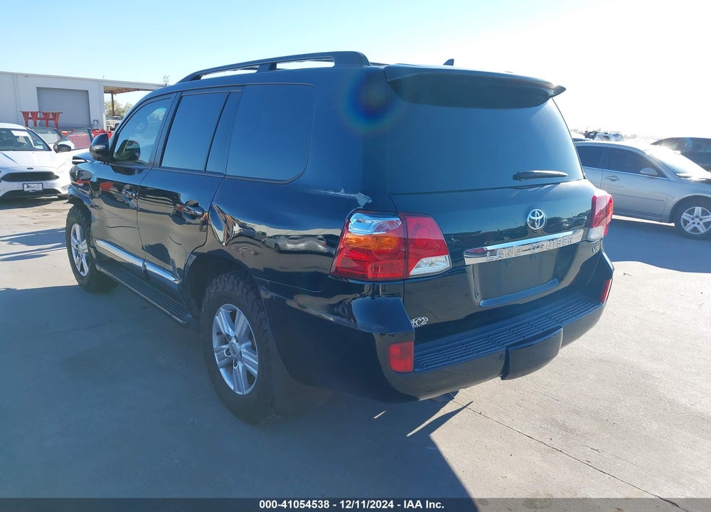 2013 TOYOTA LAND CRUISER V8 VIN: JTMHY7AJXD4016054