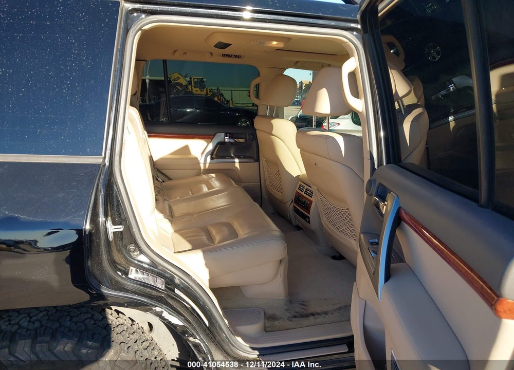 2013 TOYOTA LAND CRUISER V8 VIN: JTMHY7AJXD4016054