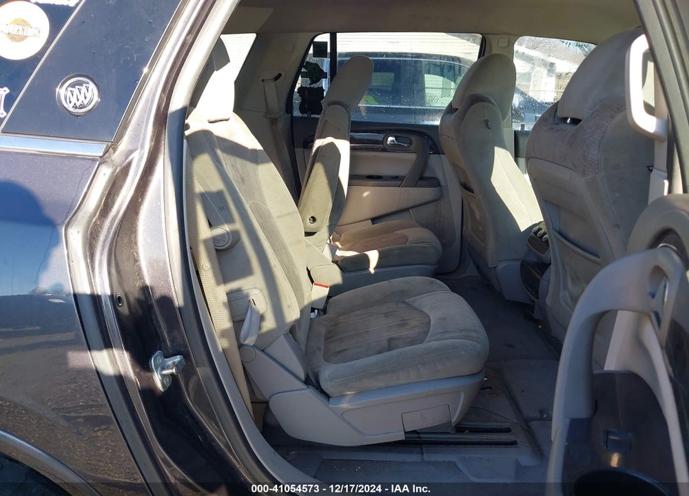 2016 BUICK ENCLAVE CONVENIENCE VIN: 5GAKRAKD0GJ285308