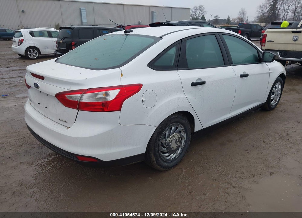 2014 FORD FOCUS VIN: 1FADP3E20EL371129