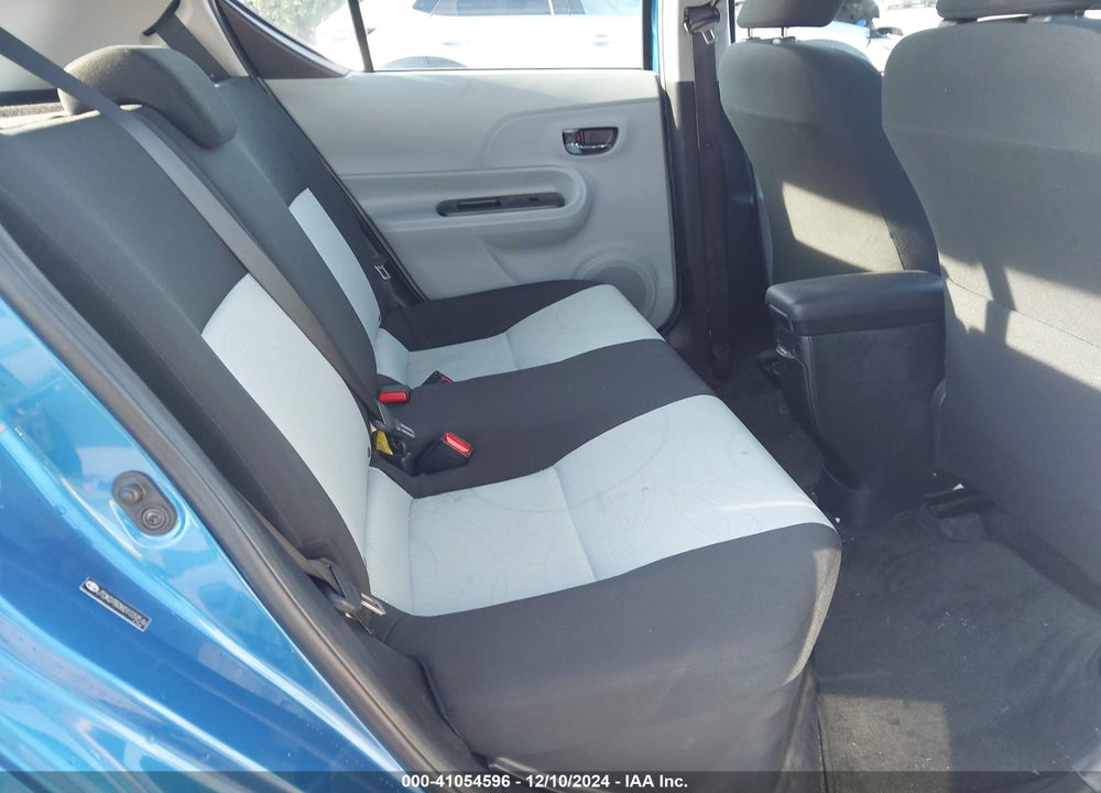 2013 TOYOTA PRIUS C THREE VIN: JTDKDTB36D1034546
