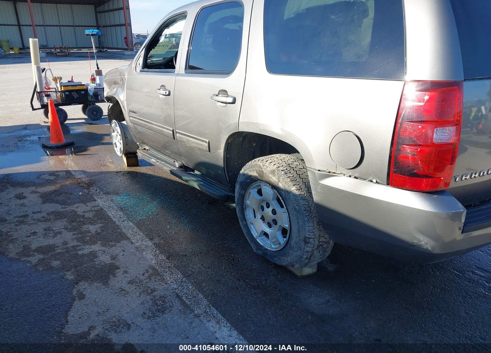 2012 CHEVROLET TAHOE VIN: 1GNSKAE05CR278255