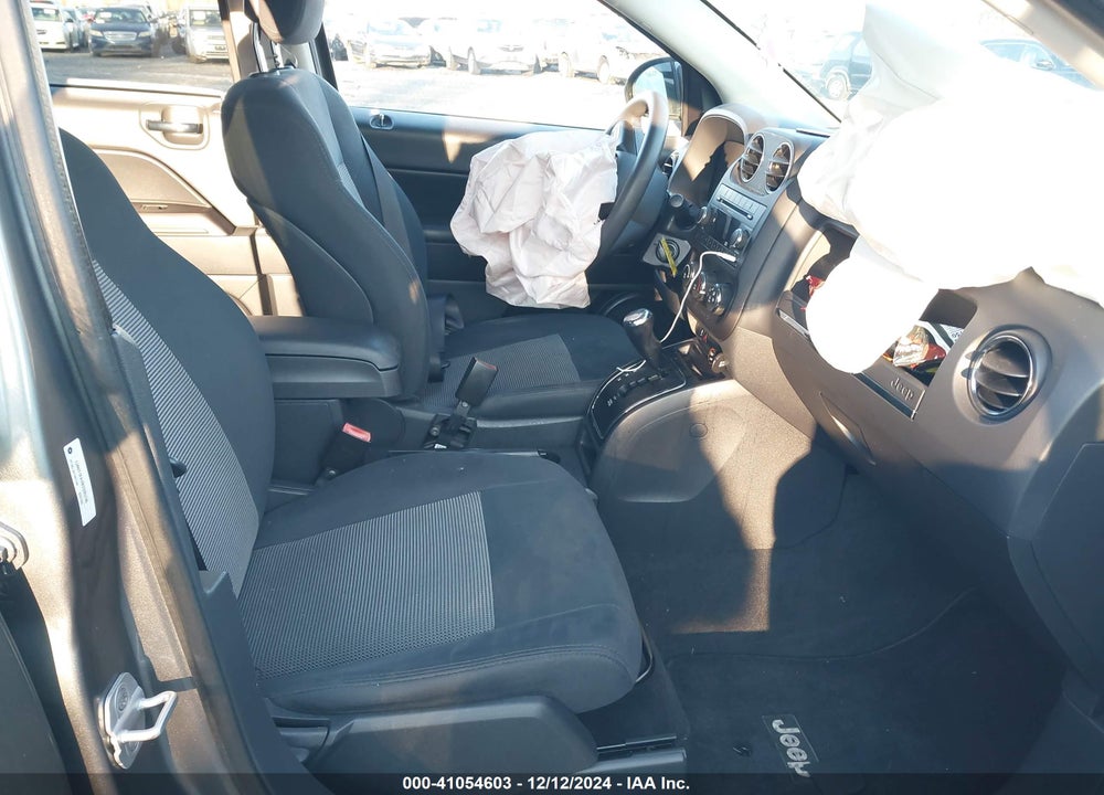 2011 JEEP COMPASS VIN: 1J4NT1FA4BD285746