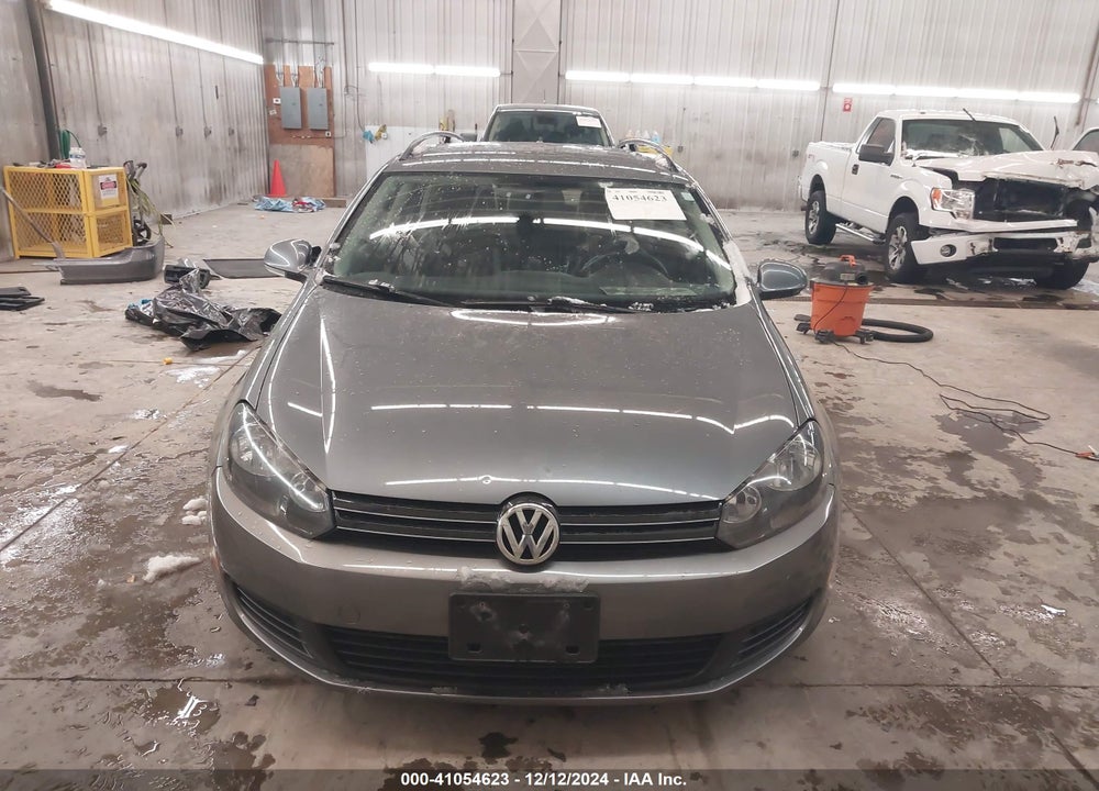 2011 VOLKSWAGEN JETTA SPORTWAGEN 2.0L TDI VIN: 3VWPL7AJ9BM650657