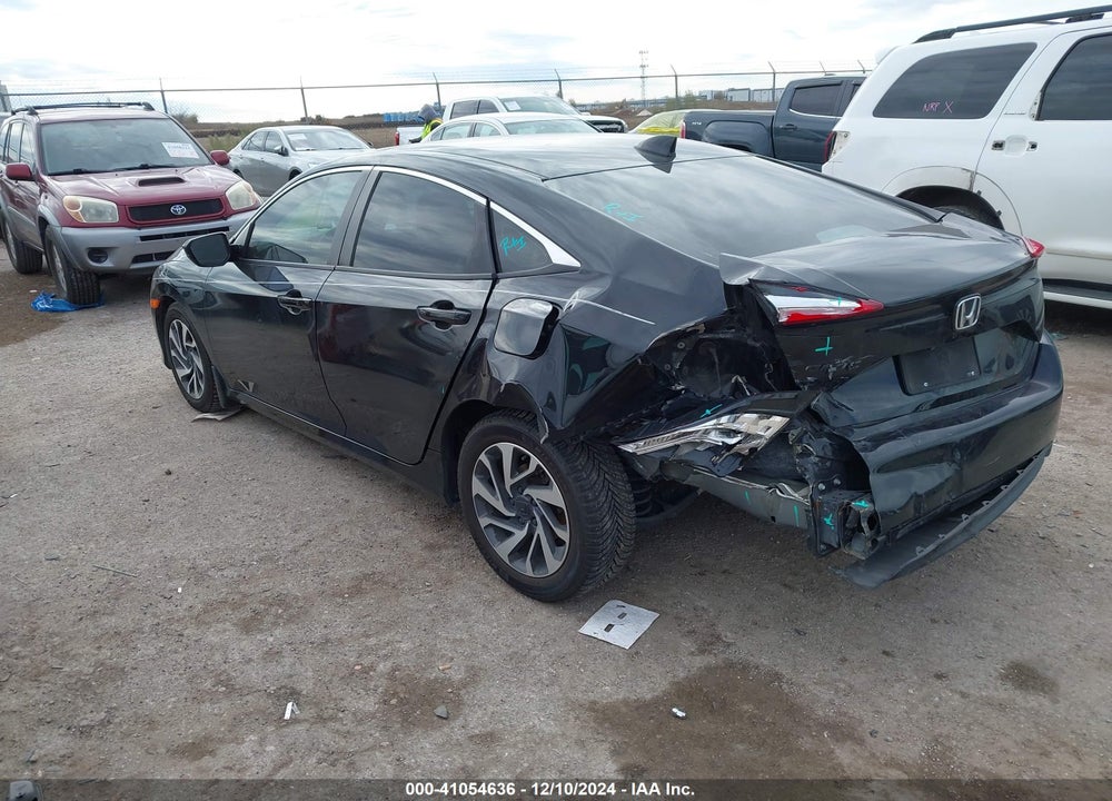2017 HONDA CIVIC VIN: 19XFC2F76HE018409