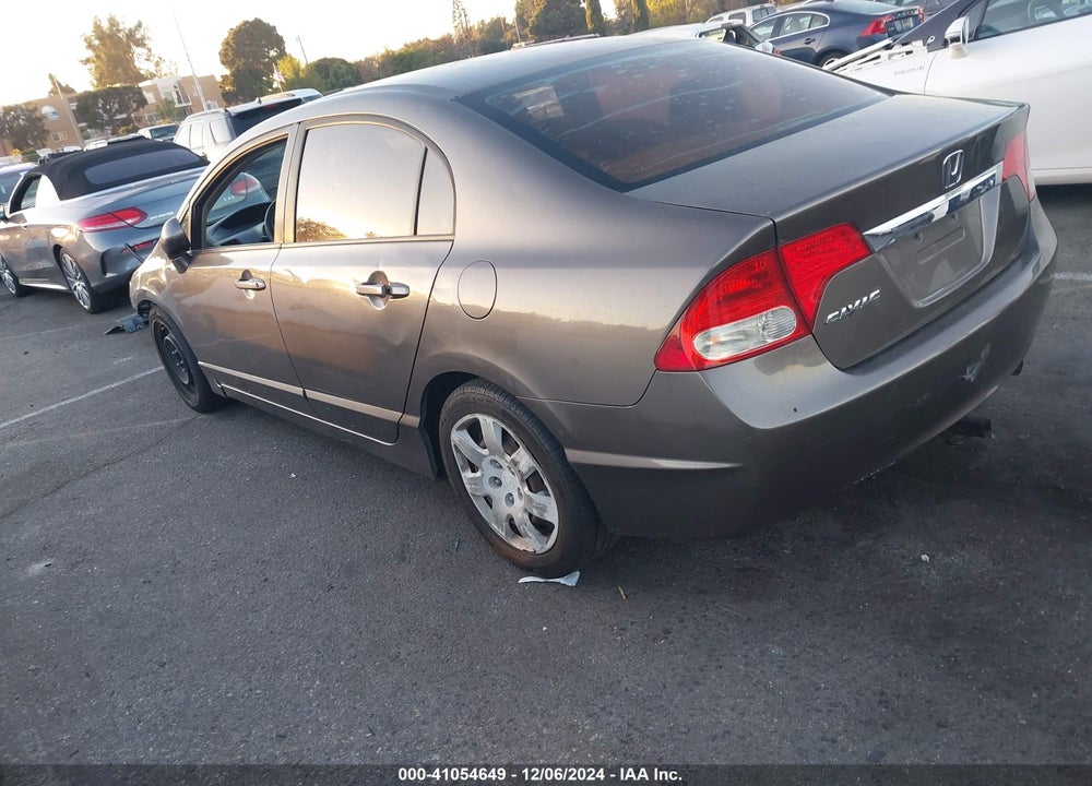 2011 HONDA CIVIC LX VIN: 19XFA1F57BE037931
