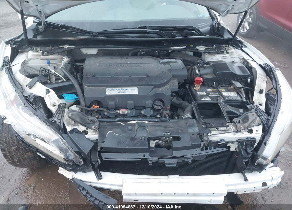 2015 HONDA ACCORD VIN: 1HGCR3F99FA035537