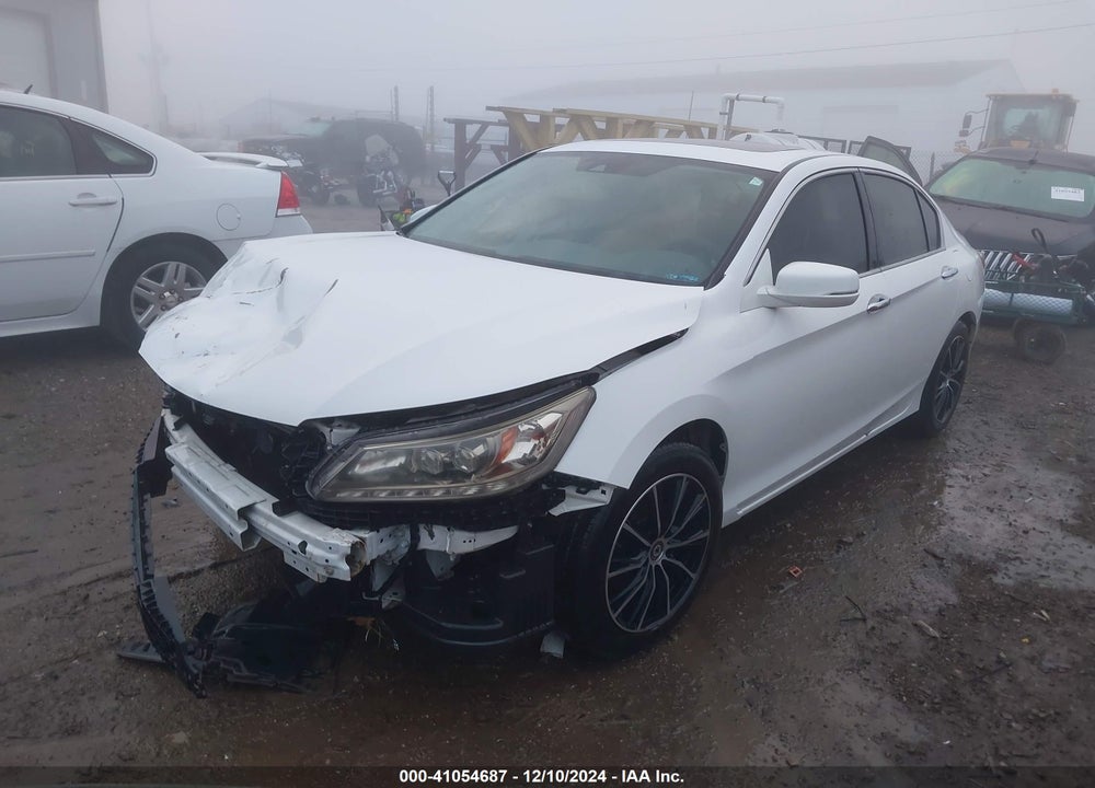2015 HONDA ACCORD VIN: 1HGCR3F99FA035537