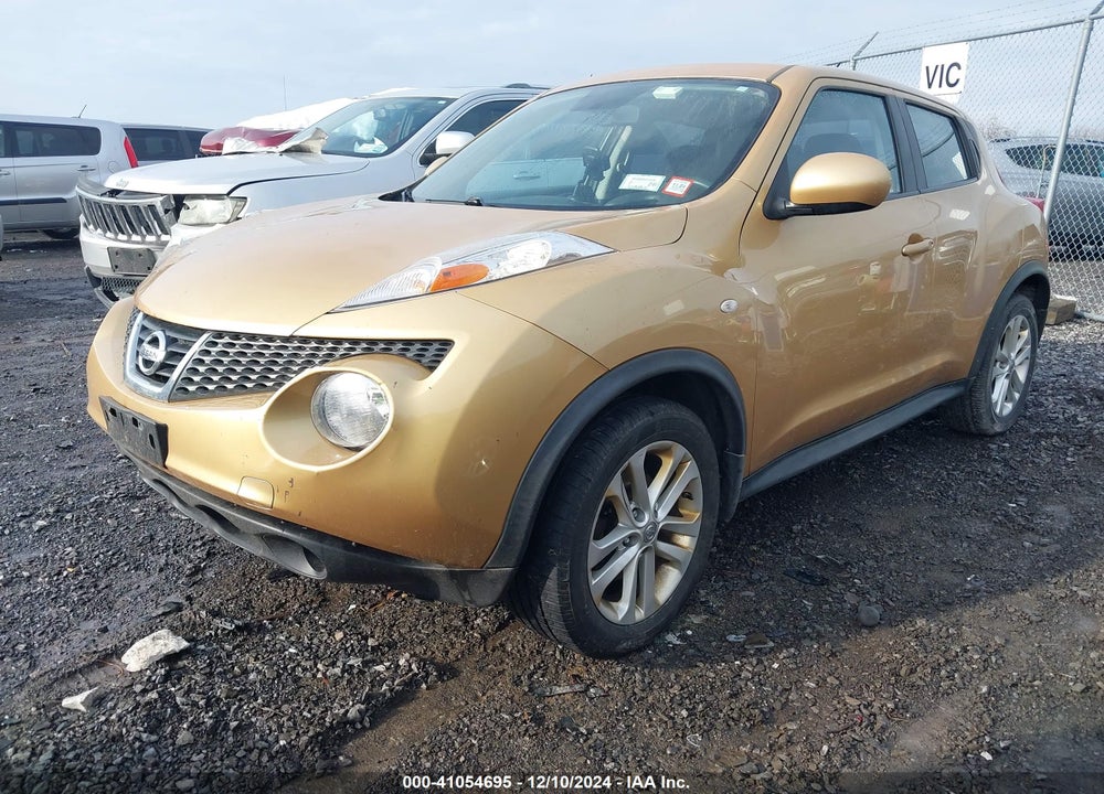 2013 NISSAN JUKE S VIN: JN8AF5MR4DT207976