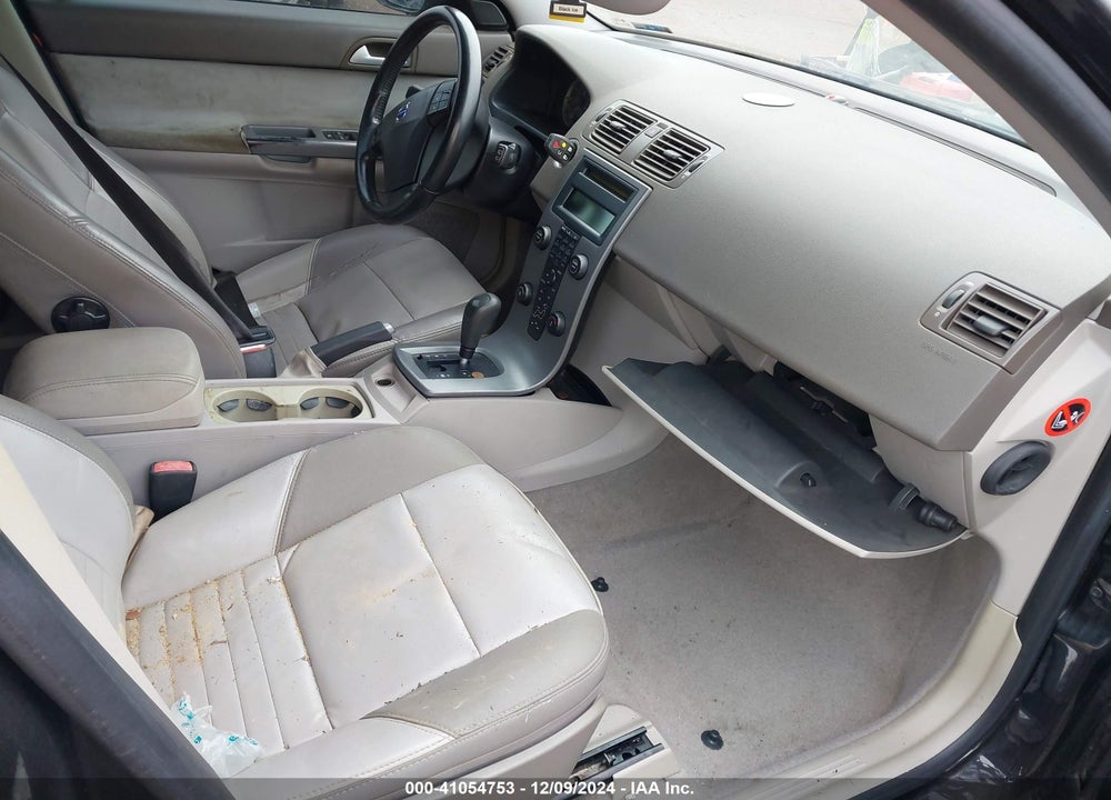 2007 VOLVO V50 2.4I VIN: YV1MW382172270113
