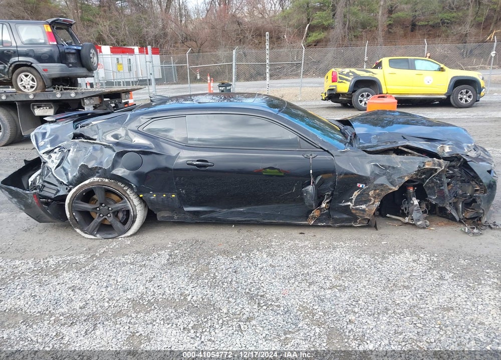 2016 CHEVROLET CAMARO 2SS VIN: 1G1FG1R76G0126183