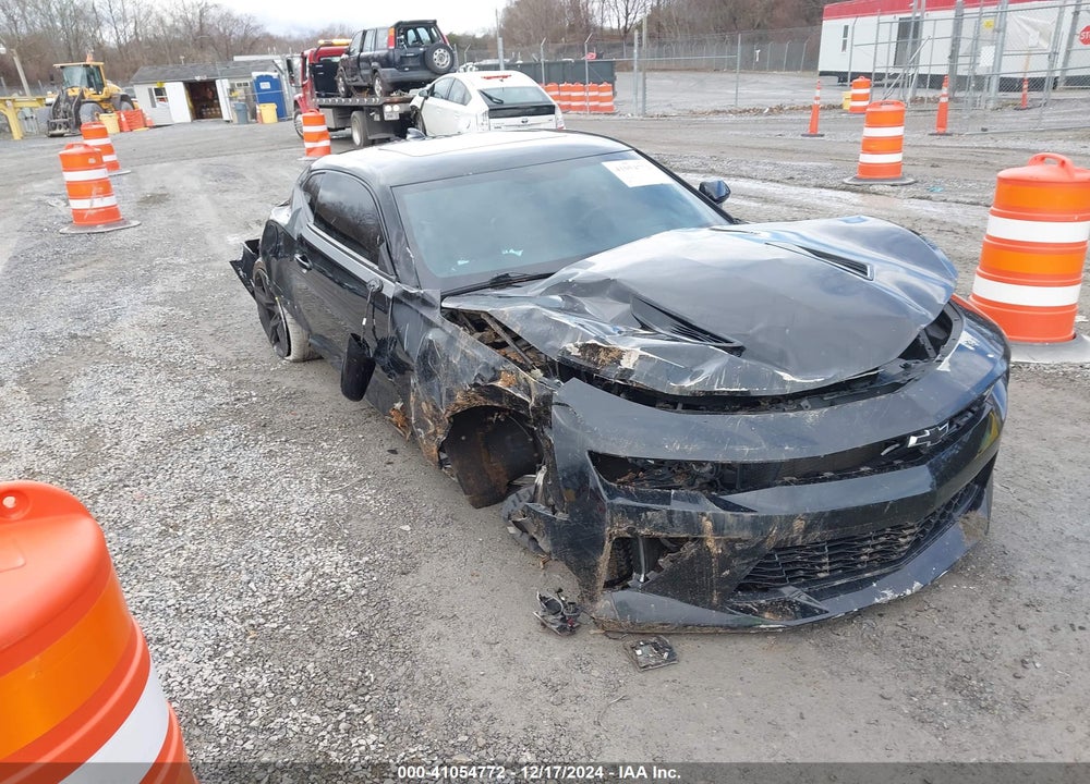 2016 CHEVROLET CAMARO 2SS VIN: 1G1FG1R76G0126183