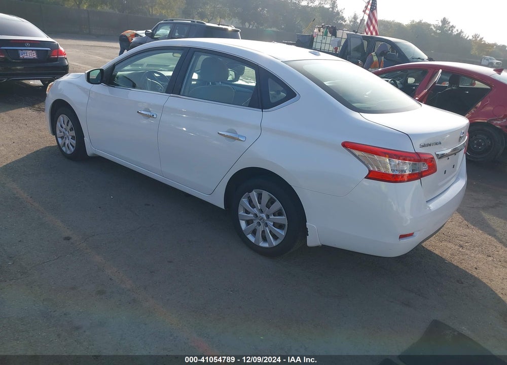 2015 NISSAN SENTRA SV VIN: 3N1AB7AP7FY263946