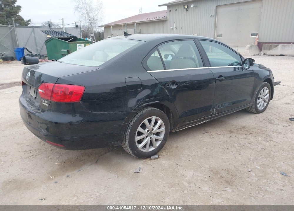 2013 VOLKSWAGEN JETTA 2.5L SE VIN: 3VWBP7AJ7DM445128