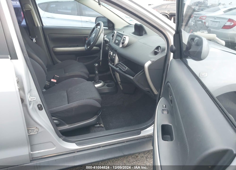 2004 SCION XA VIN: JTKKT624640051875