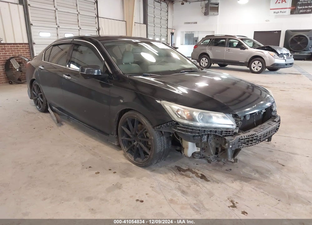 2015 HONDA ACCORD EX-L V-6 VIN: 1HGCR3F8XFA025901