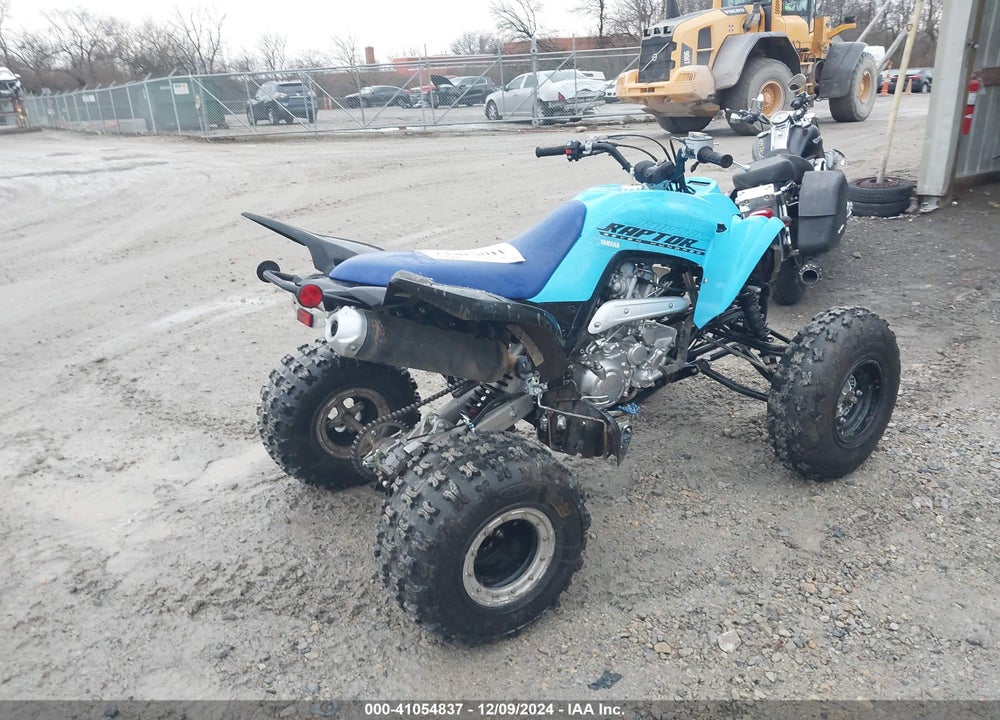 2024 YAMAHA YFM700 R VIN: 5Y4AML6E5RA105659