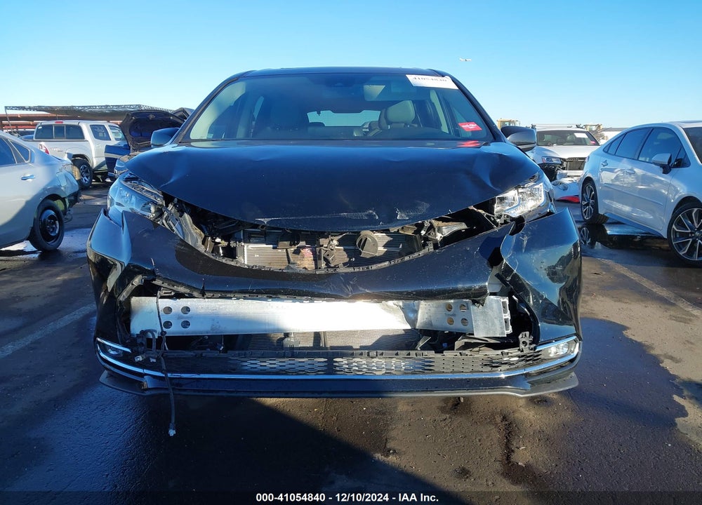 2022 TOYOTA SIENNA XLE VIN: 5TDYRKEC7NS128893