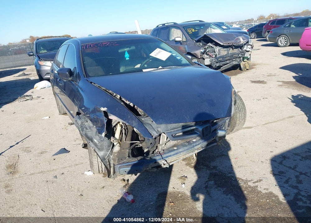 2004 HONDA ACCORD 2.4 LX VIN: 3HGCM56344G712370