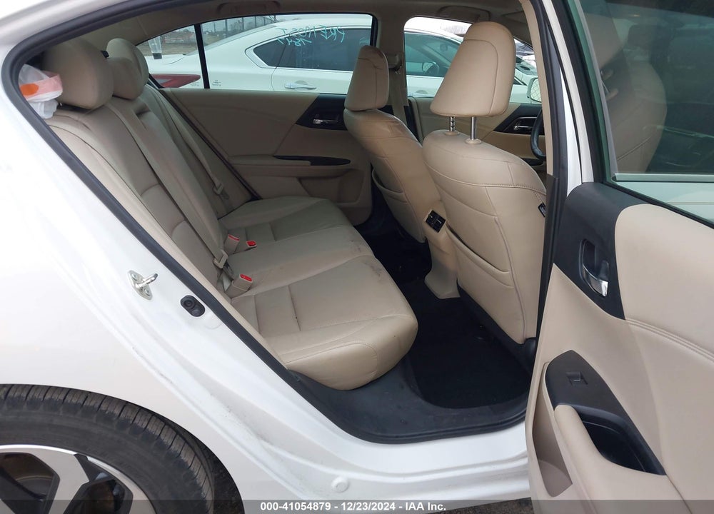 2016 HONDA ACCORD EX-L VIN: 1HGCR2F84GA055679