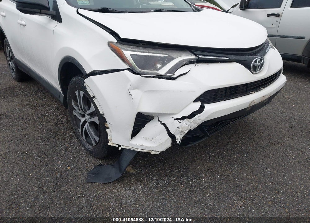 2016 TOYOTA RAV4 LE VIN: 2T3BFREV8GW492928