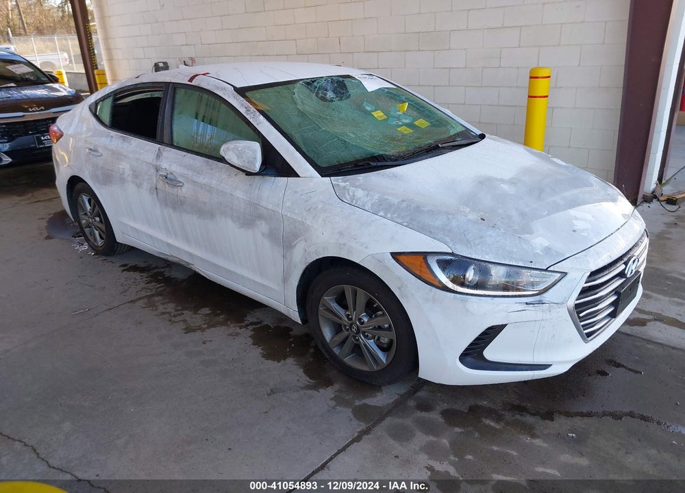 2018 HYUNDAI ELANTRA SEL VIN: 5NPD84LF0JH328072