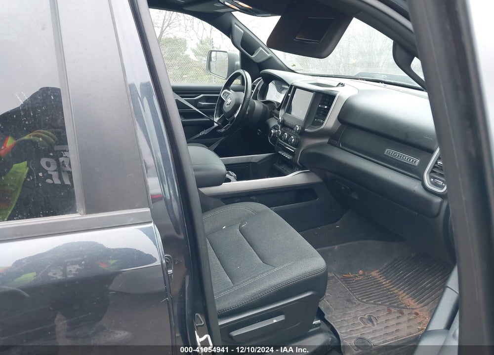 2020 RAM 1500 BIG HORN 4X4 6'4 BOX VIN: 1C6SRFMT6LN311436