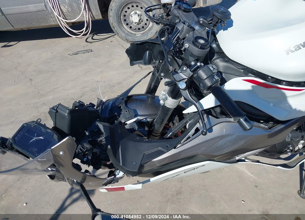 2024 KAWASAKI ZX636 K VIN: JKBZXJK11RA003808