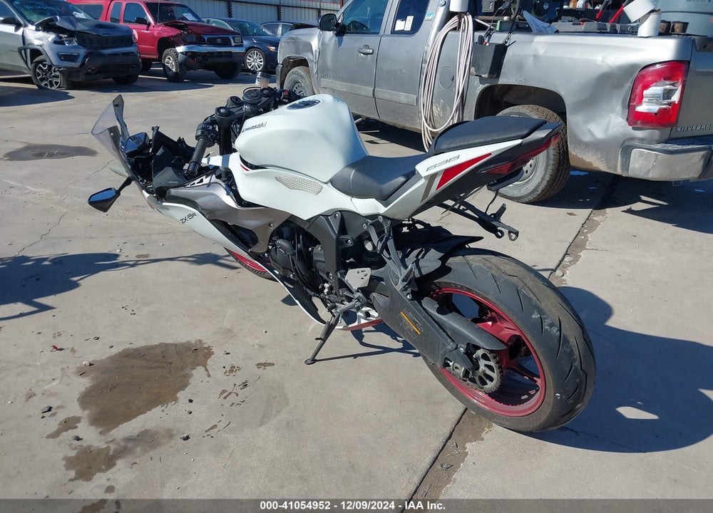 2024 KAWASAKI ZX636 K VIN: JKBZXJK11RA003808