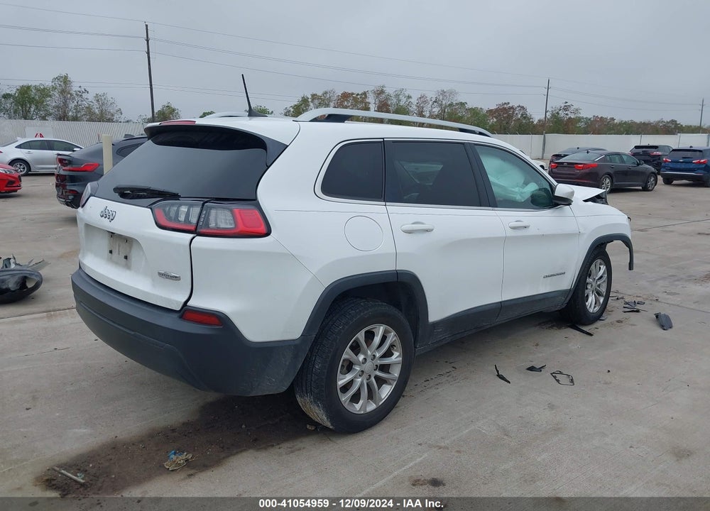 2019 CHEROKEE JEEP  LATITUDE VIN: 1C4PJLCB3KD149637
