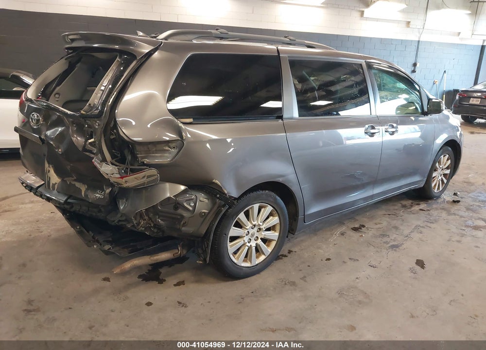2012 TOYOTA SIENNA XLE LIMITED VIN: 5TDDK3DC6CS038707